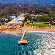 Champion Holiday Village